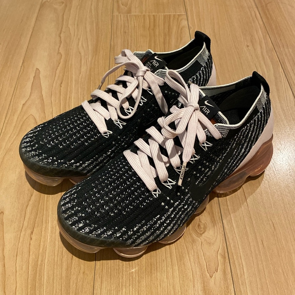 Nike Air VaporMax Flyknit 3 in women’s size.
